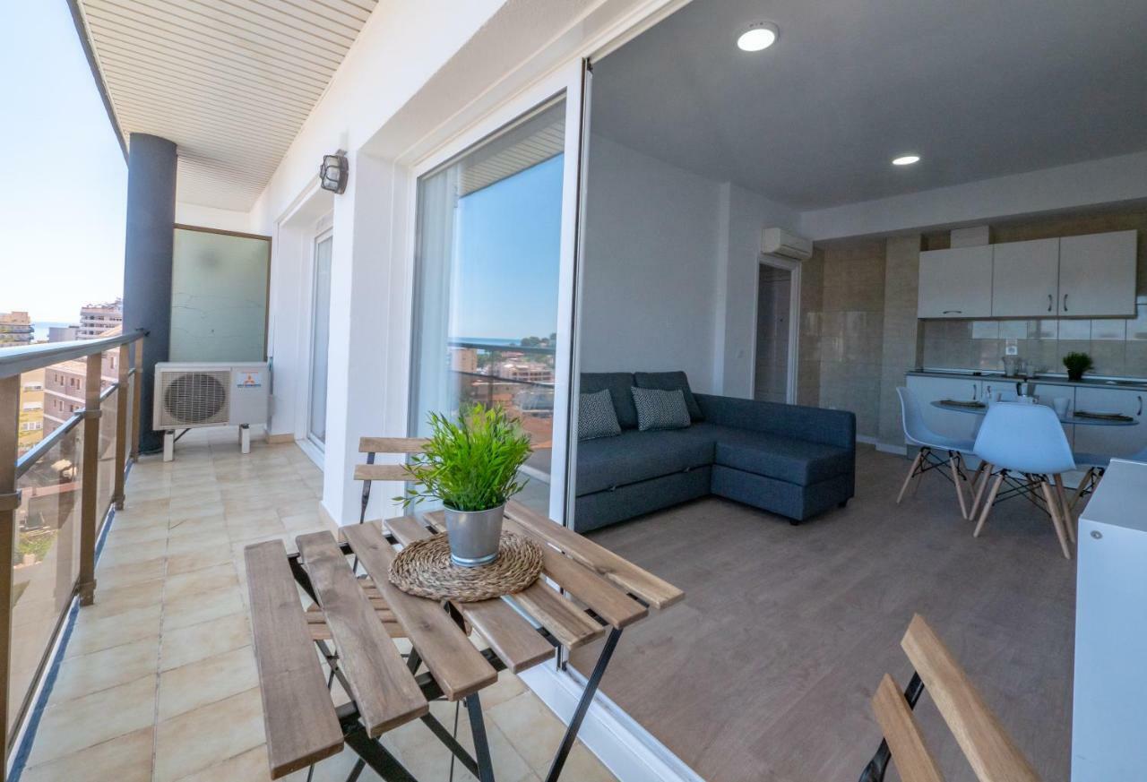 Apartamentos Ar Melrose Place Lloret de Mar Bagian luar foto